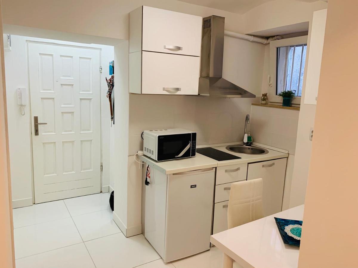 זאגרב Studio Apartment Ivana מראה חיצוני תמונה